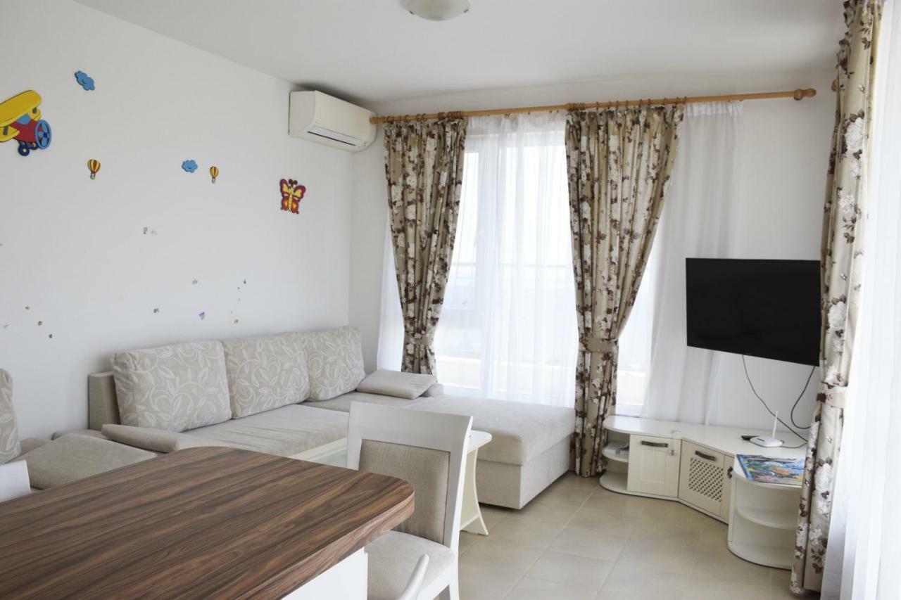 Byla White Residence Byala  Luaran gambar
